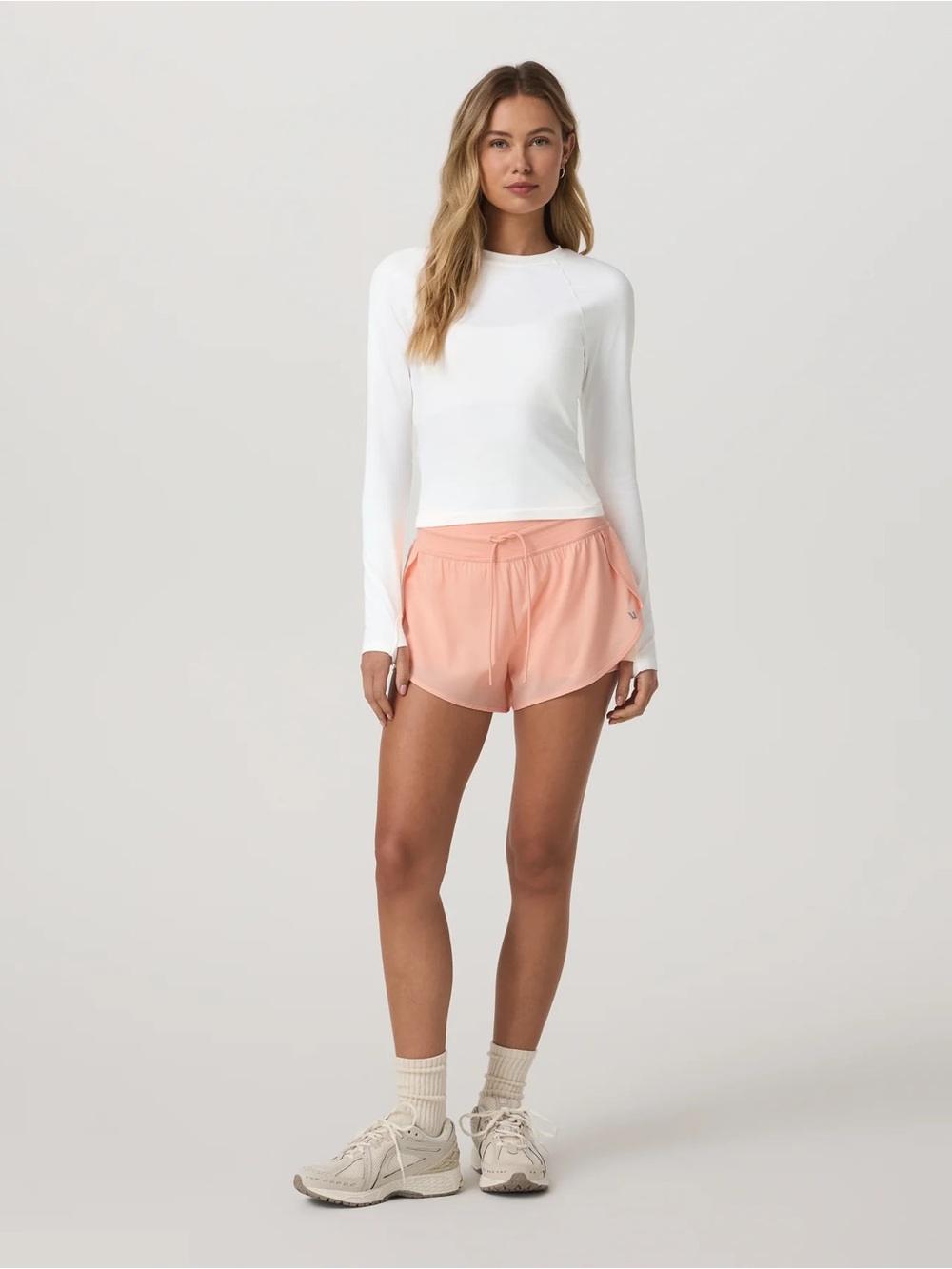 Vuori Daily Speed Short 2.5”-NWT!!! - Picture 10 of 11